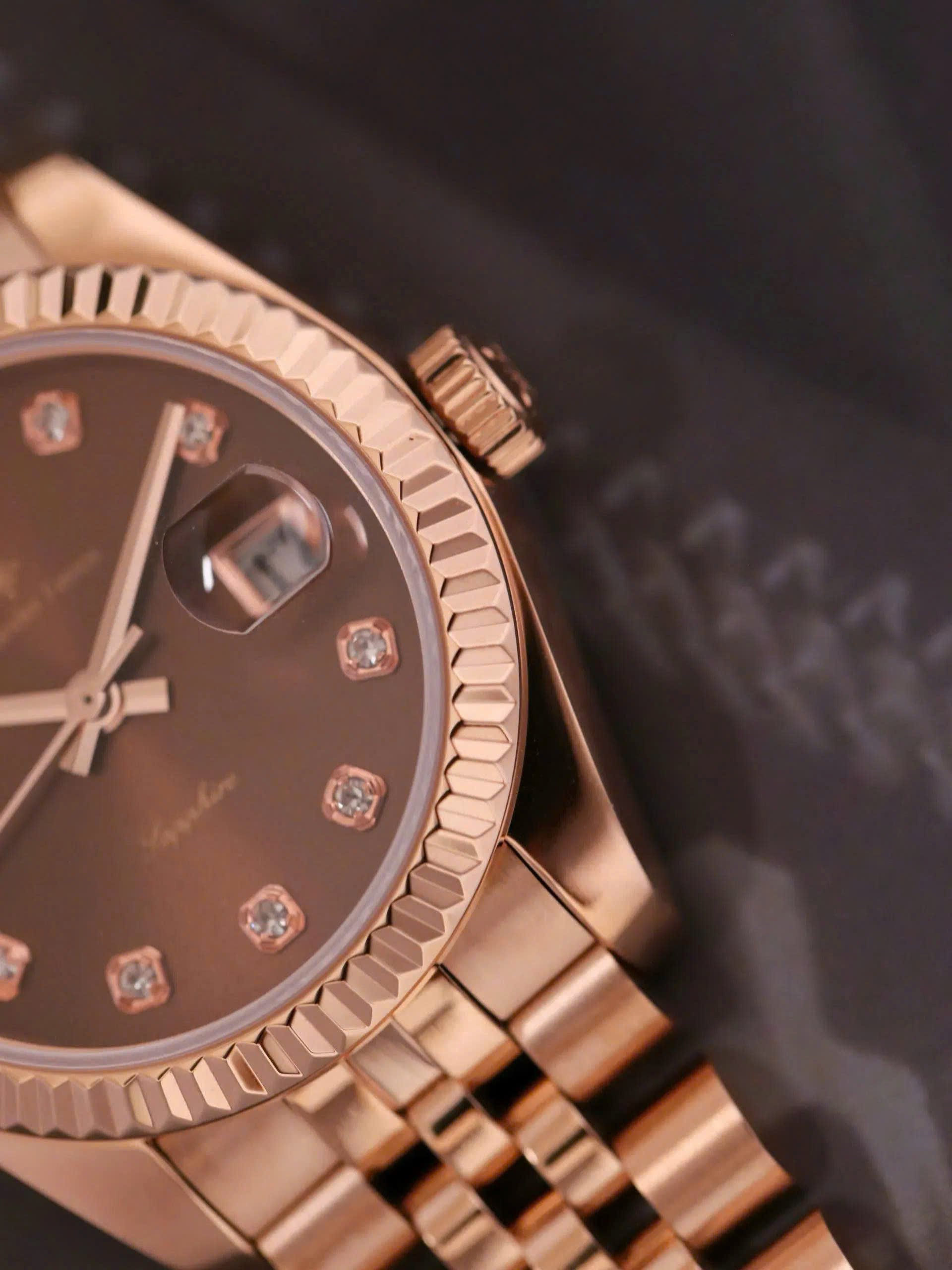 ĐỒNG HỒ NỮ ALEXANDER FERROS 8222R/08 QUAZT 31MM