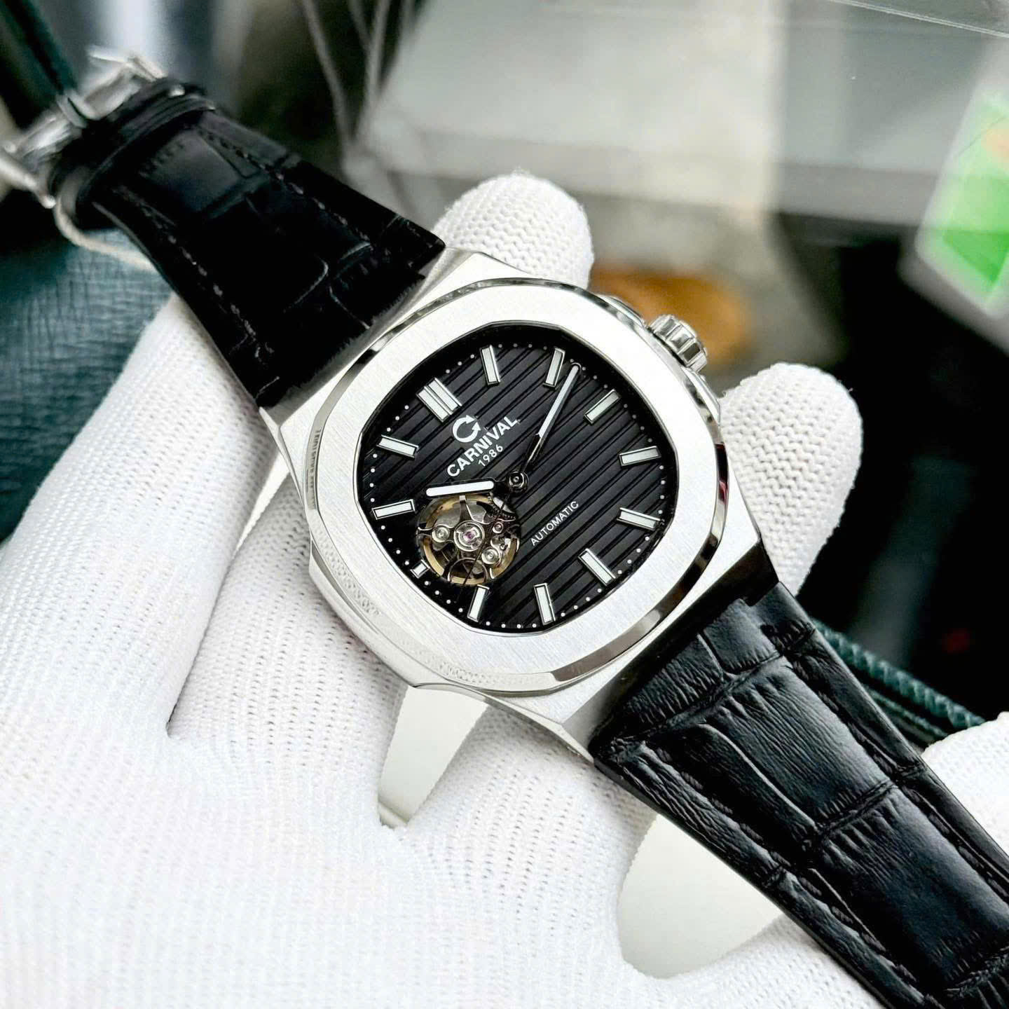 ĐỒNG HỒ NAM CARNIVAL 8128G1 VT DD D AUTOMATIC 41MM