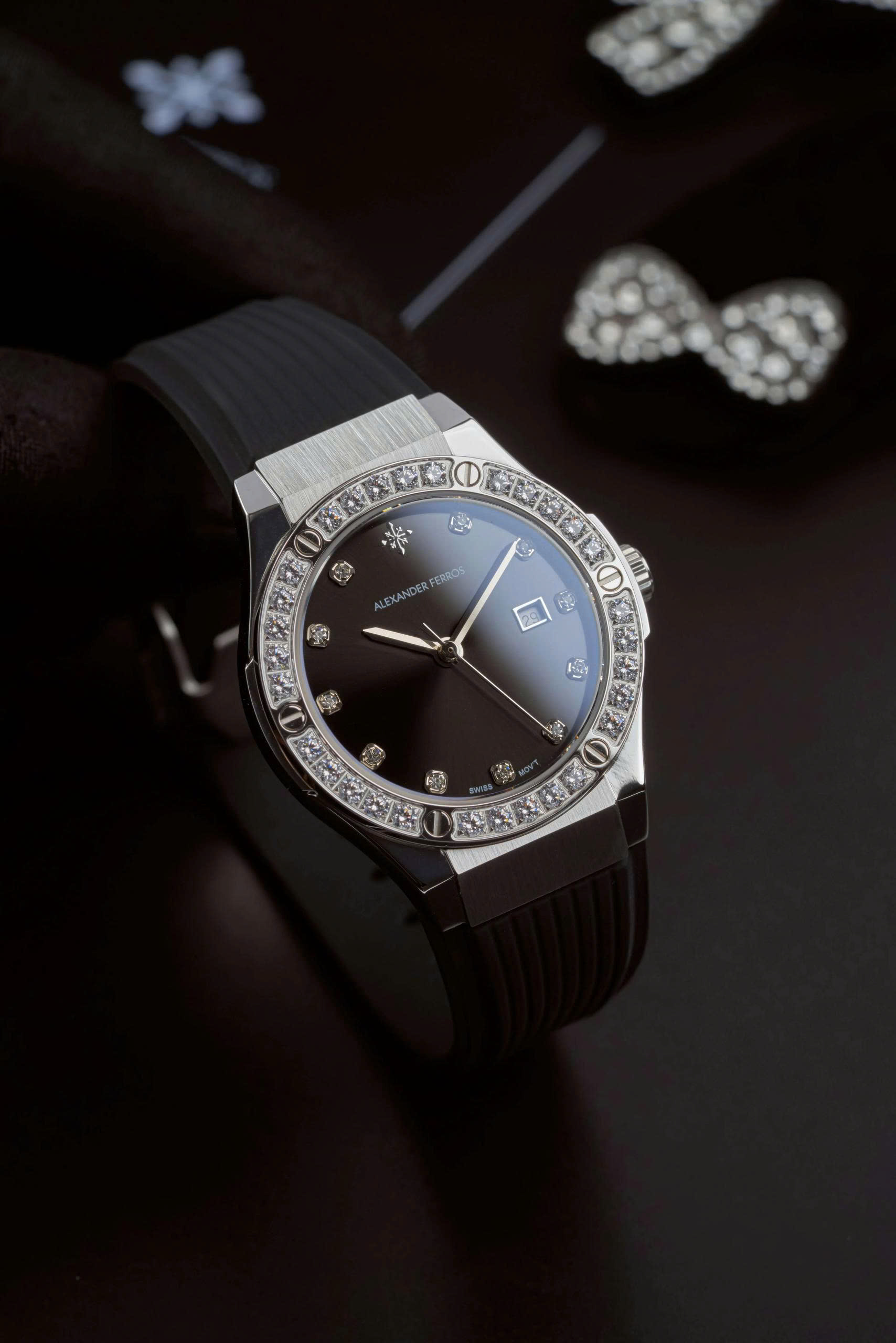 ĐỒNG HỒ NỮ ALEXANDER FERROS 2251S/01 QUAZT 33MM