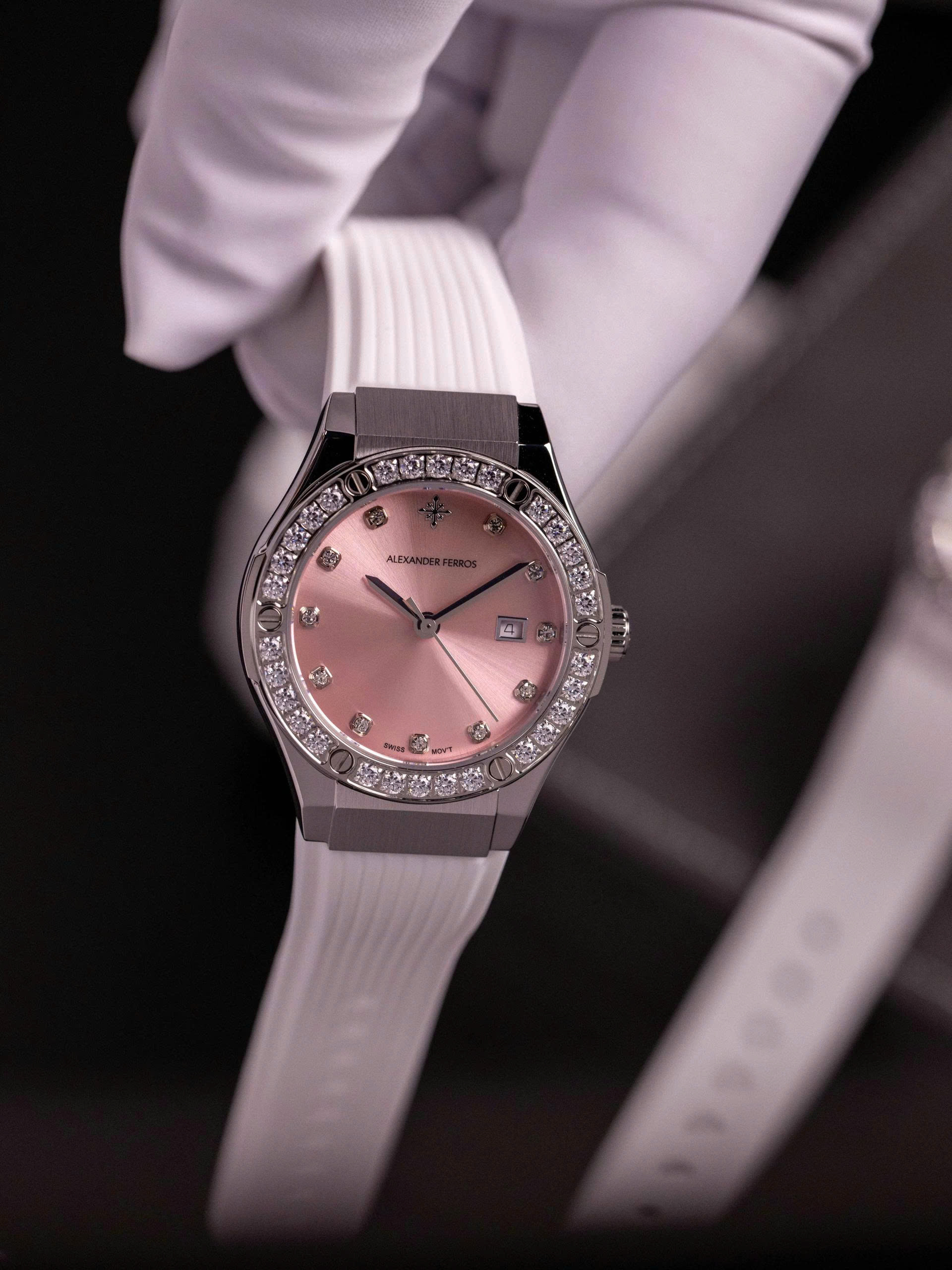 ĐỒNG HỒ NỮ ALEXANDER FERROS 2251S/18 QUAZT 33MM