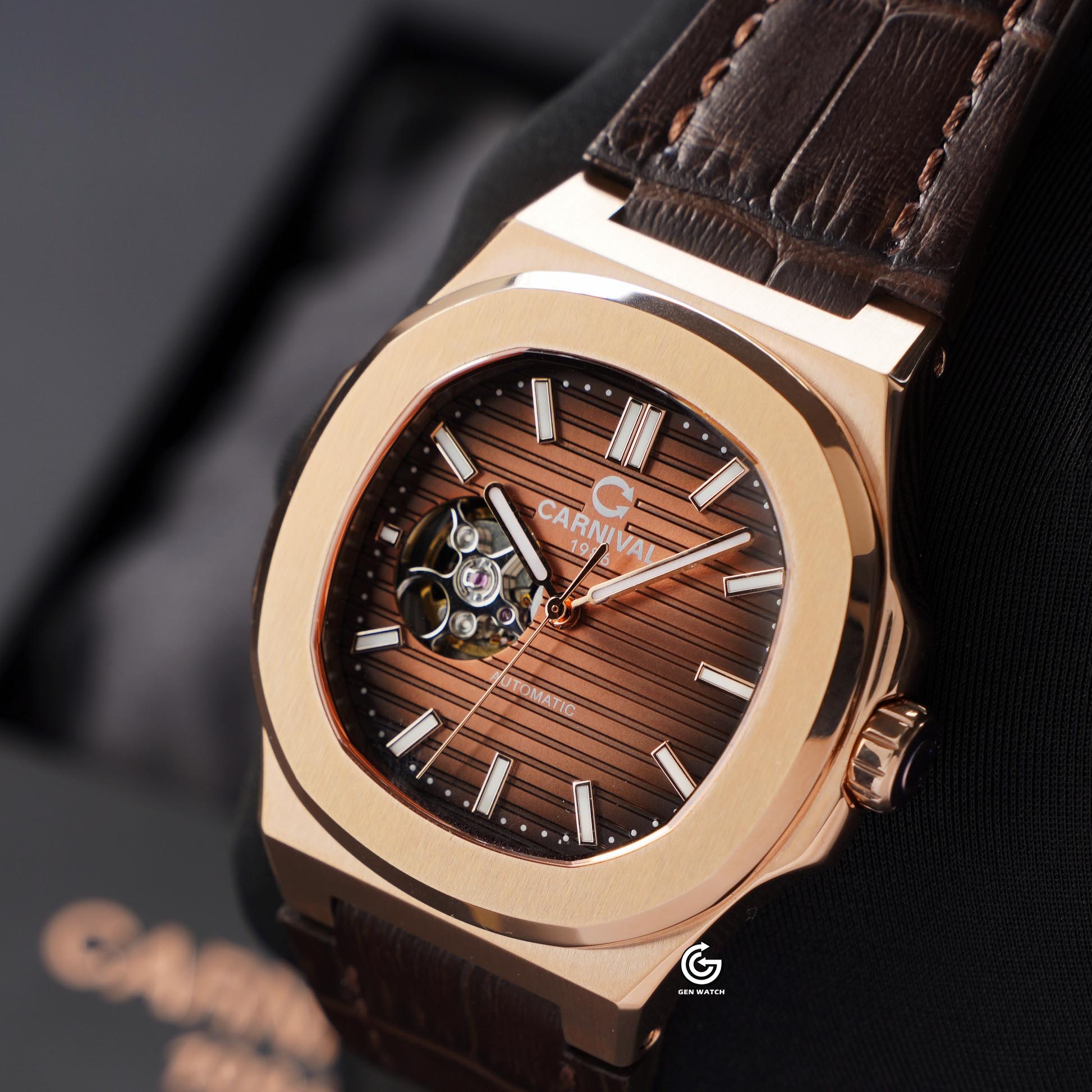 ĐỒNG HỒ NAM CARNIVAL 8128G1 VH DD N AUTOMATIC 41MM