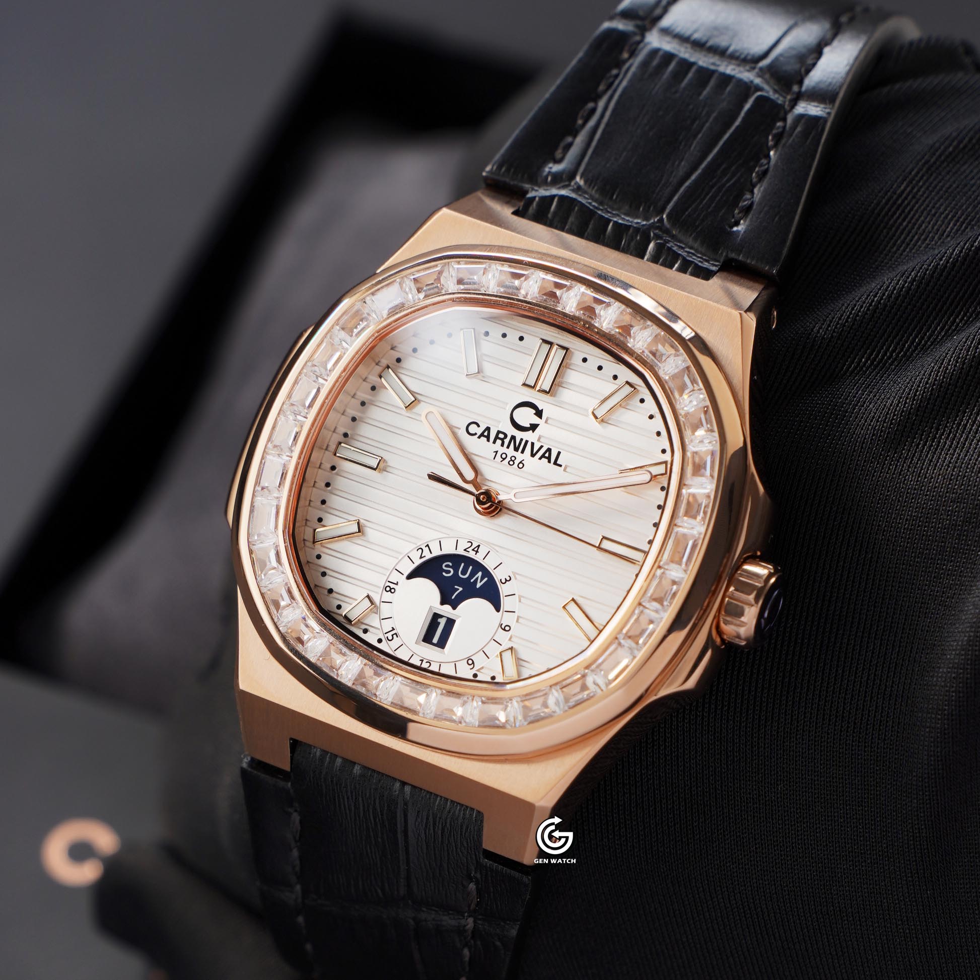 ĐỒNG HỒ NAM CARNIVAL 8110G VH DD T AUTOMATIC 41MM