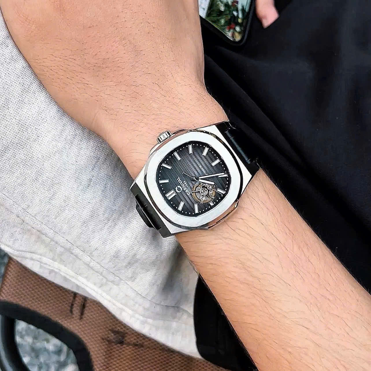 ĐỒNG HỒ NAM CARNIVAL 8128G1 VT DD X AUTOMATIC 41MM