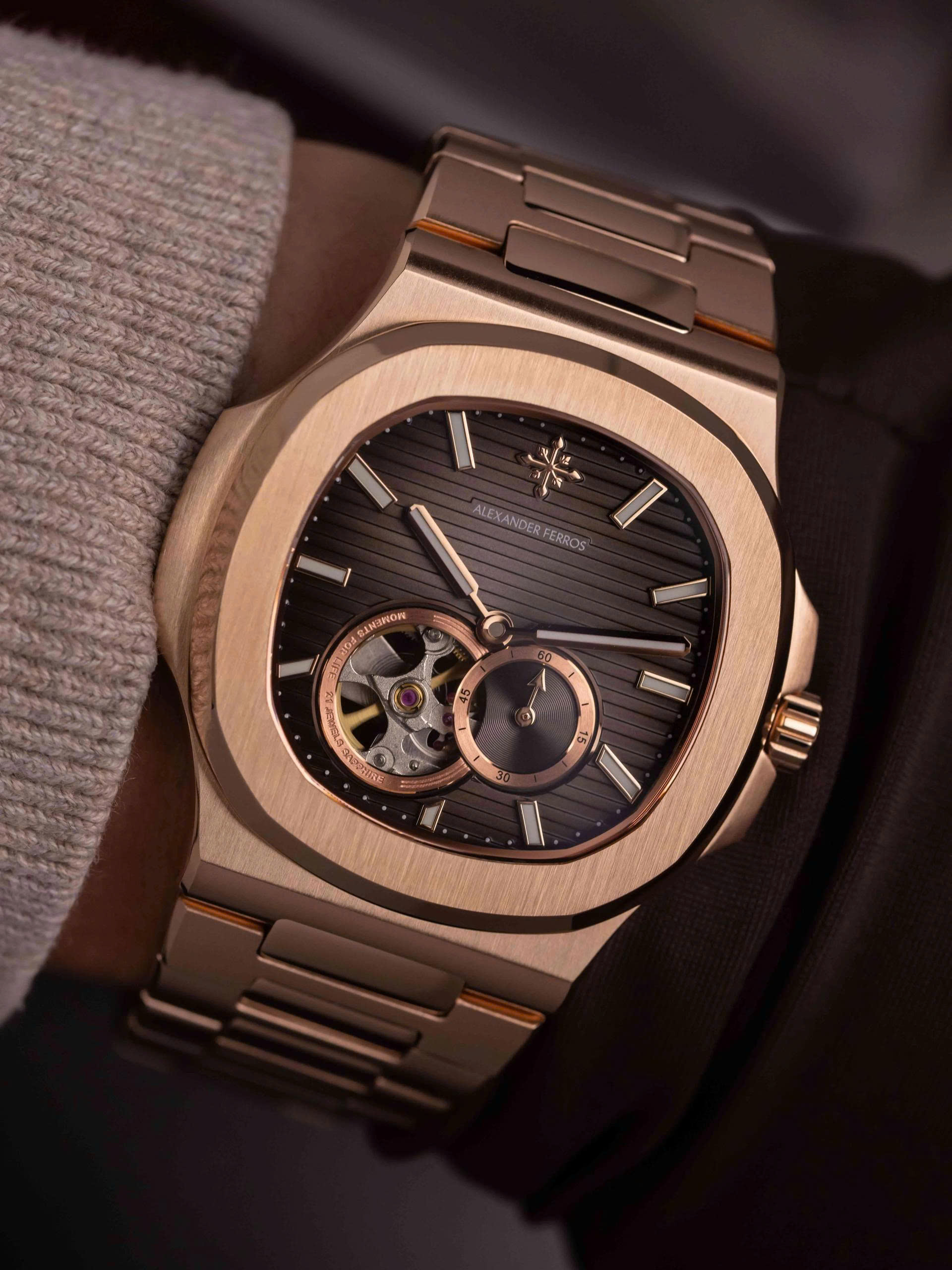 ĐỒNG HỒ NAM ALEXANDER FERROS 6312R/01 AUTOMATIC 40MM