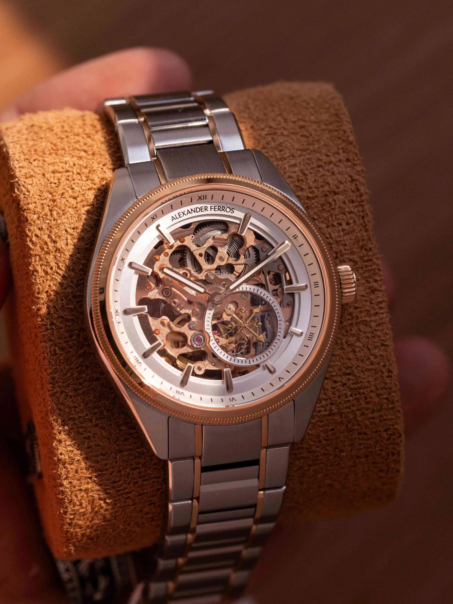ĐỒNG HỒ NAM ALEXANDER FERROS 9262D/02 AUTOMATIC 40MM