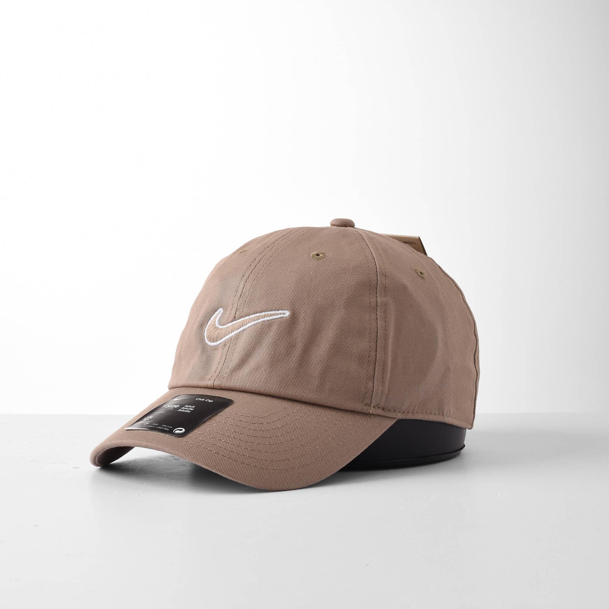 NIKE LINE SWOOSH CAP - SAND