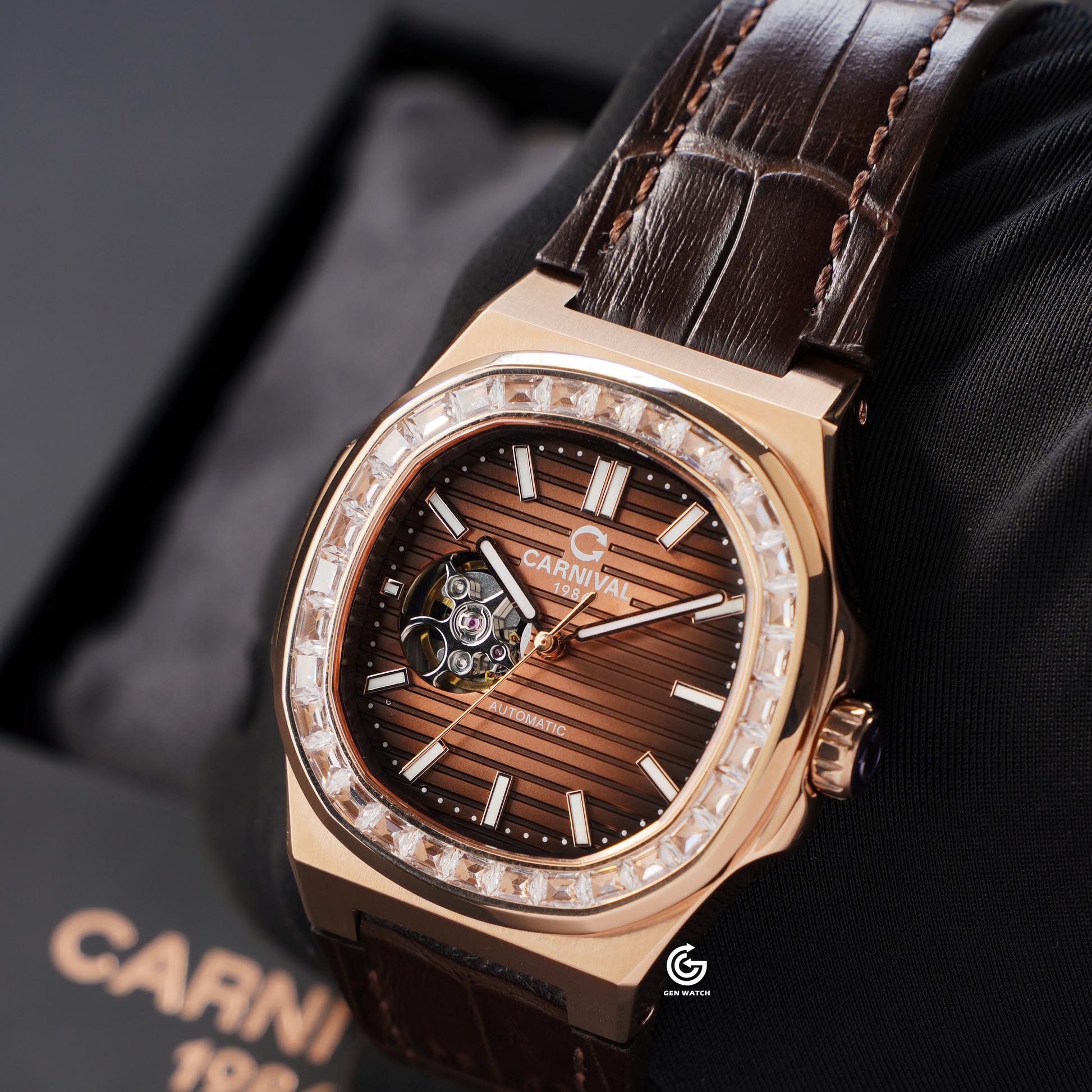 ĐỒNG HỒ NAM CARNIVAL 8128G VH DD N AUTOMATIC 41MM